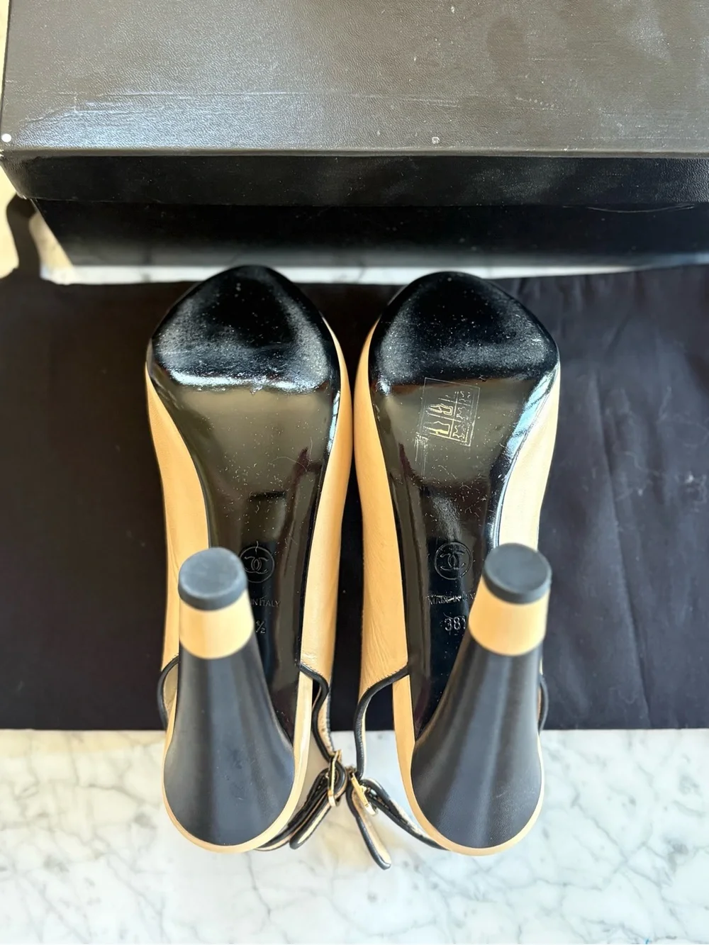 CHANEL beige black